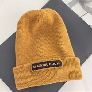 Canada Goose Men's Yellow Knit Hat